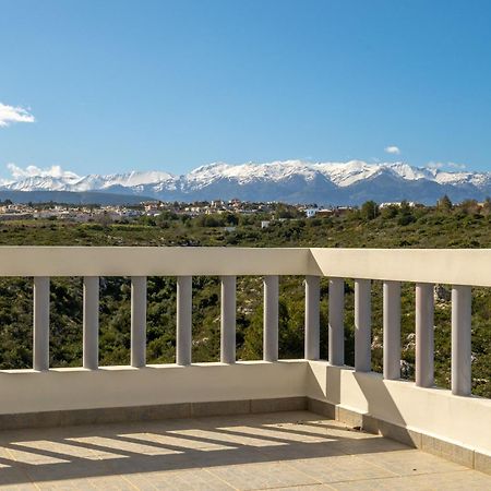 Le Mont Blanc - With Shared Pool Apartamento Kounoupidhianá Exterior foto